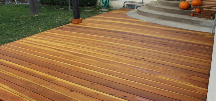 Smooth Redwood Decking in Huntington Park, CA